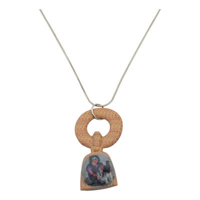 Wool Woman Teether necklace